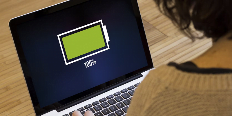 چرا 100 درصد شدن باتری لپ تاپ اتفاق نمی‌افتد؟ 